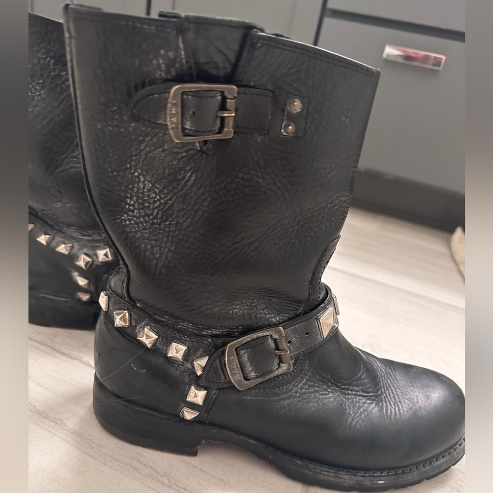 FRYE Rogan Studded Engineer Boots Sz 9 Women’s